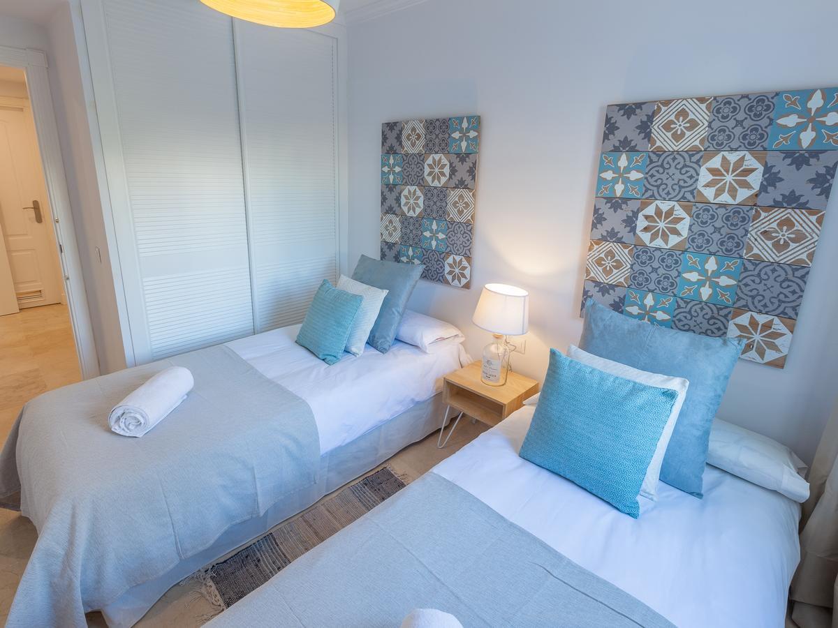 Vacation Marbella I Contemporary Central Apartment, Swimming-Pool, 24-7 Security, A Minute From The Marina, The Sea And Luxury Shopping Eksteriør bilde